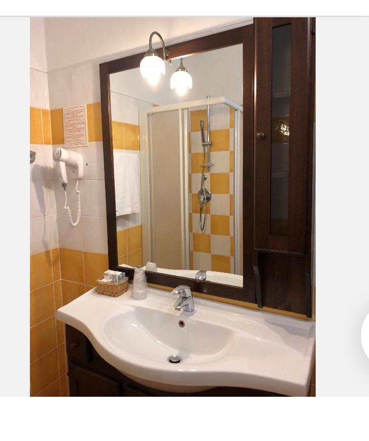 Hotel Splendid Oulx Eksteriør bilde