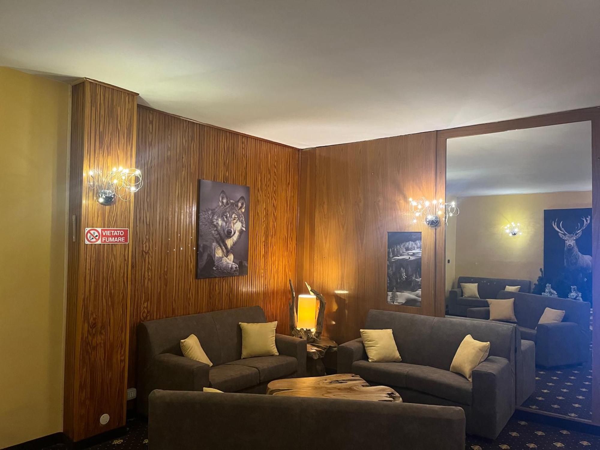 Hotel Splendid Oulx Eksteriør bilde
