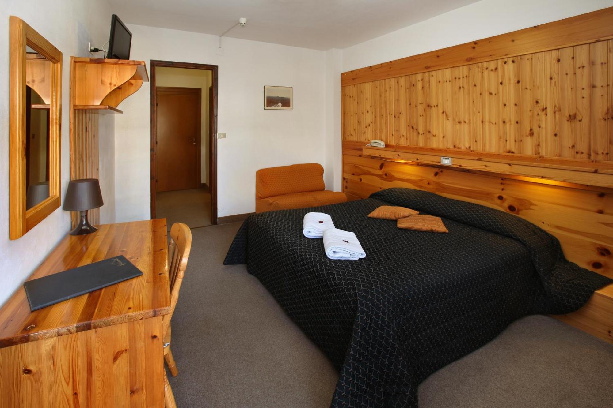 Hotel Splendid Oulx Rom bilde